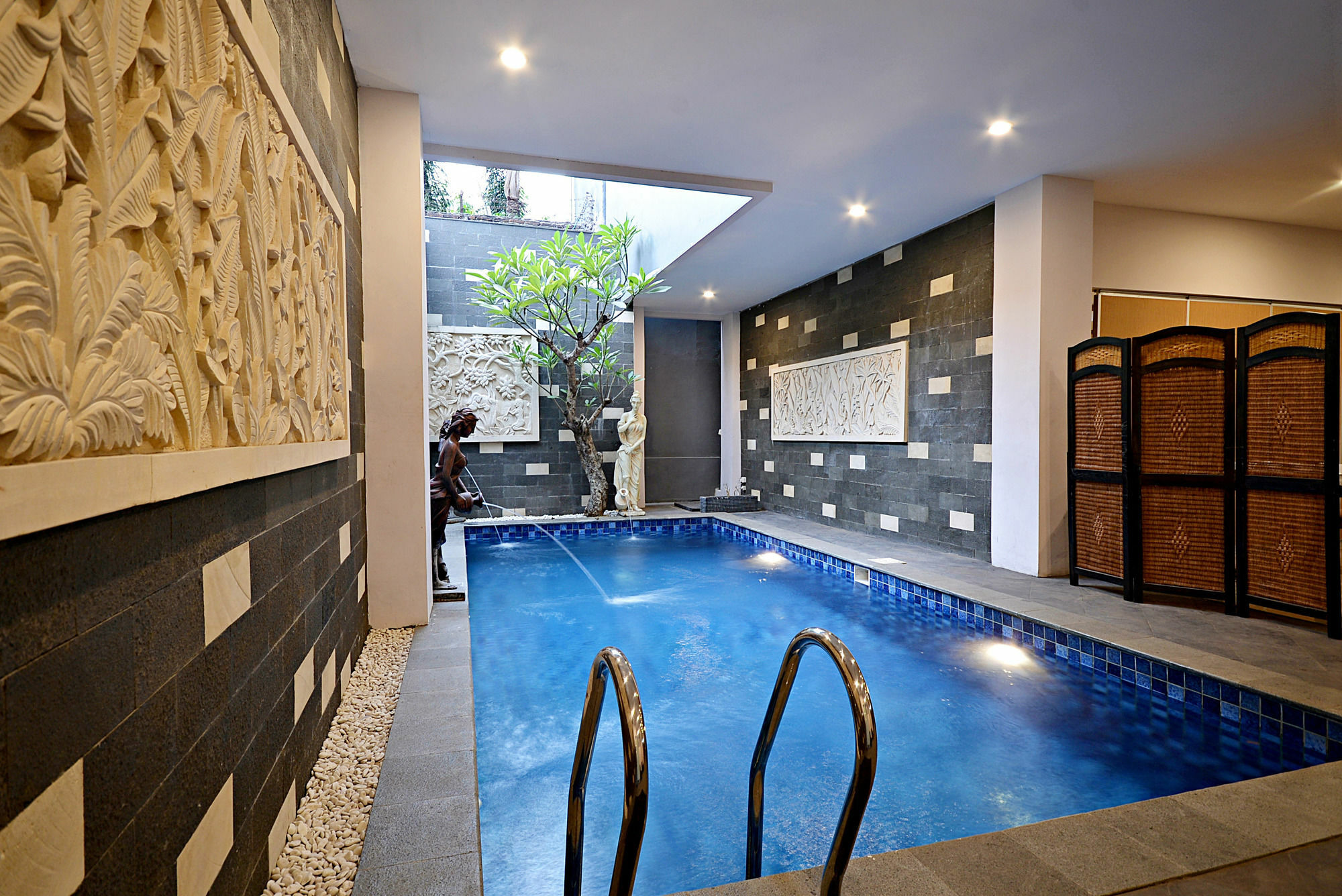 Zen Rooms Cipete Safin Inn Cilandak  Екстер'єр фото