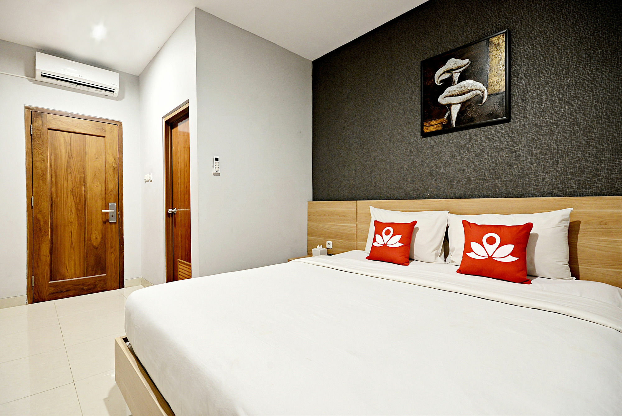 Zen Rooms Cipete Safin Inn Cilandak  Екстер'єр фото